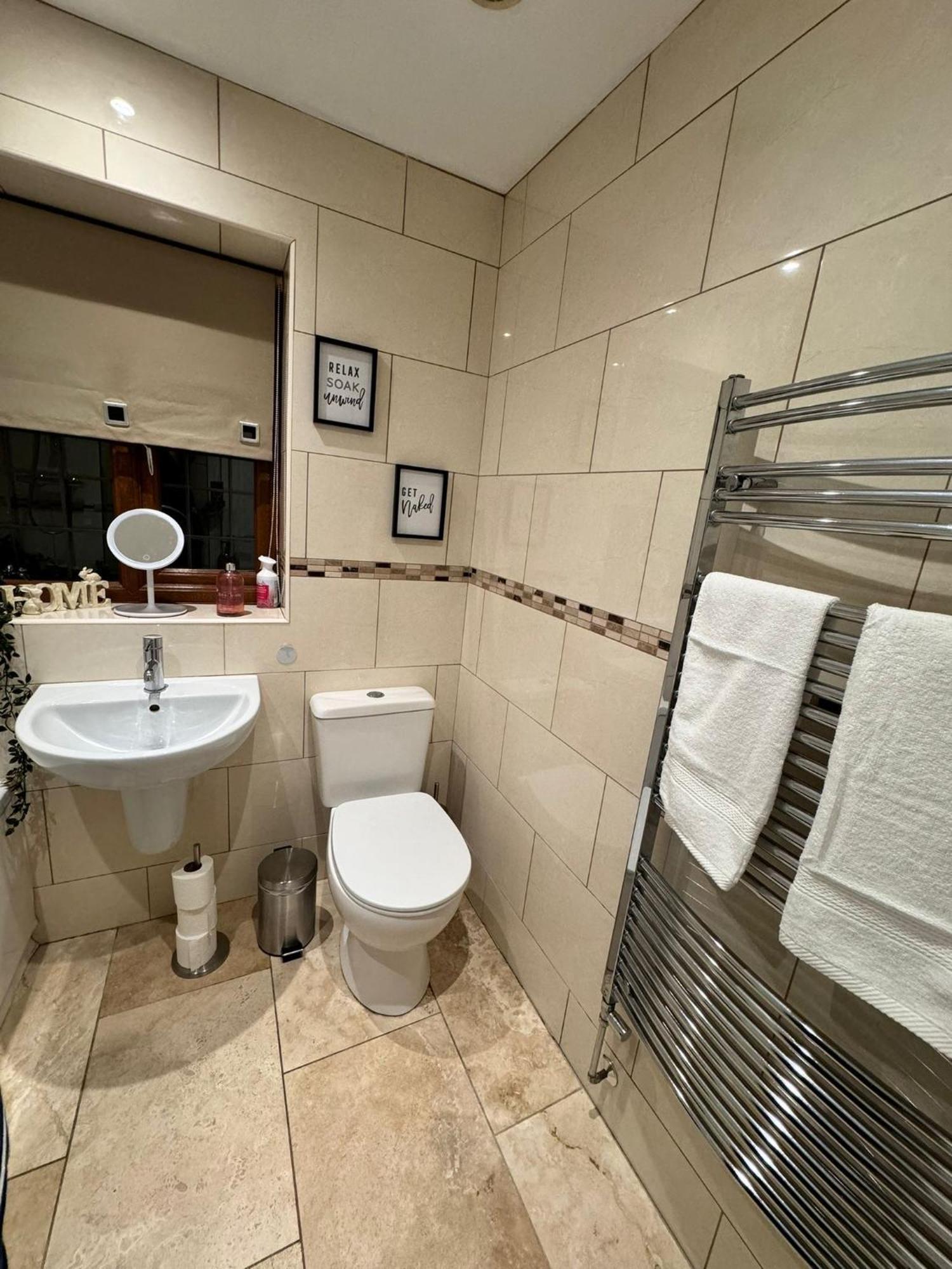 3Br House Ossett-Wakefield, Free Parking 3 Cars Wi Fi Long Stays Zewnętrze zdjęcie
